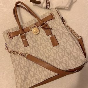 Michael Kors Large Hamilton logo Bag